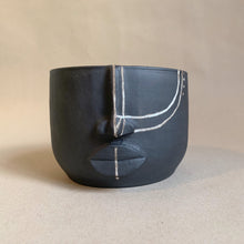 Load image into Gallery viewer, Face Planter - blk clay