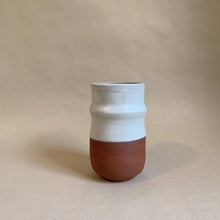 Load image into Gallery viewer, Ridge vase