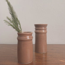 Load image into Gallery viewer, Ridge Vase